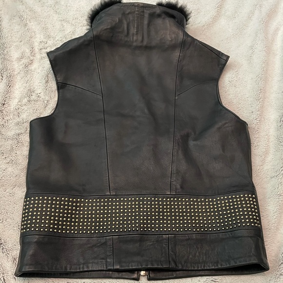 Ernte genuine leather vest with gold stud detail - Picture 13 of 16